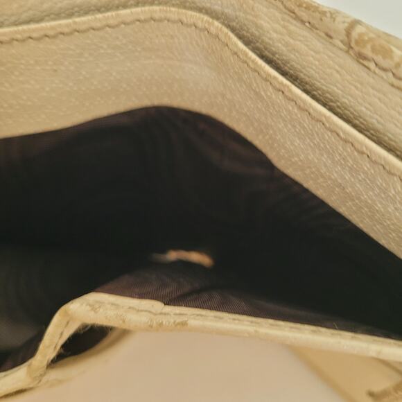 GUCCI Leather Card Bill Coin Wallet Medium Logo Bifold White Bone Compact Vintag - Picture 6 of 14